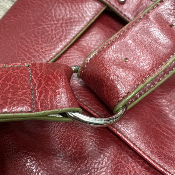 Matt & Nat Red Vegan PVC Messenger Bag - Picture 4 of 16